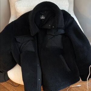 ALO Yoga Black Sherpa Puffer Jacket